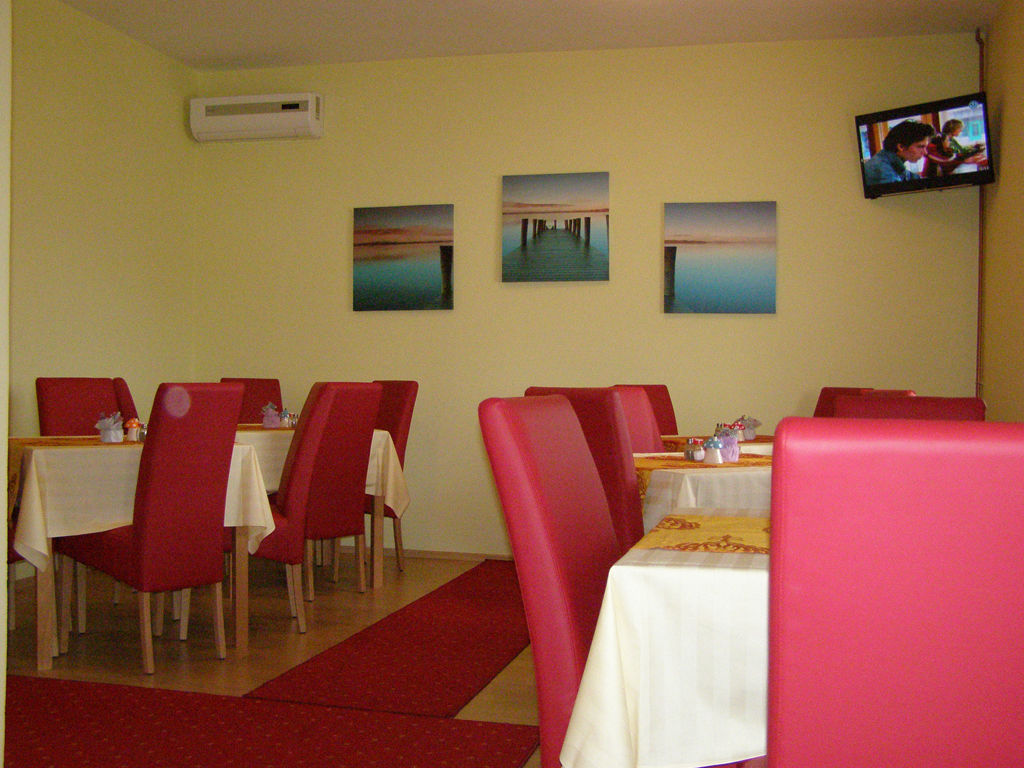 Hotel Arizona Sarajevo Lukavica Exterior foto